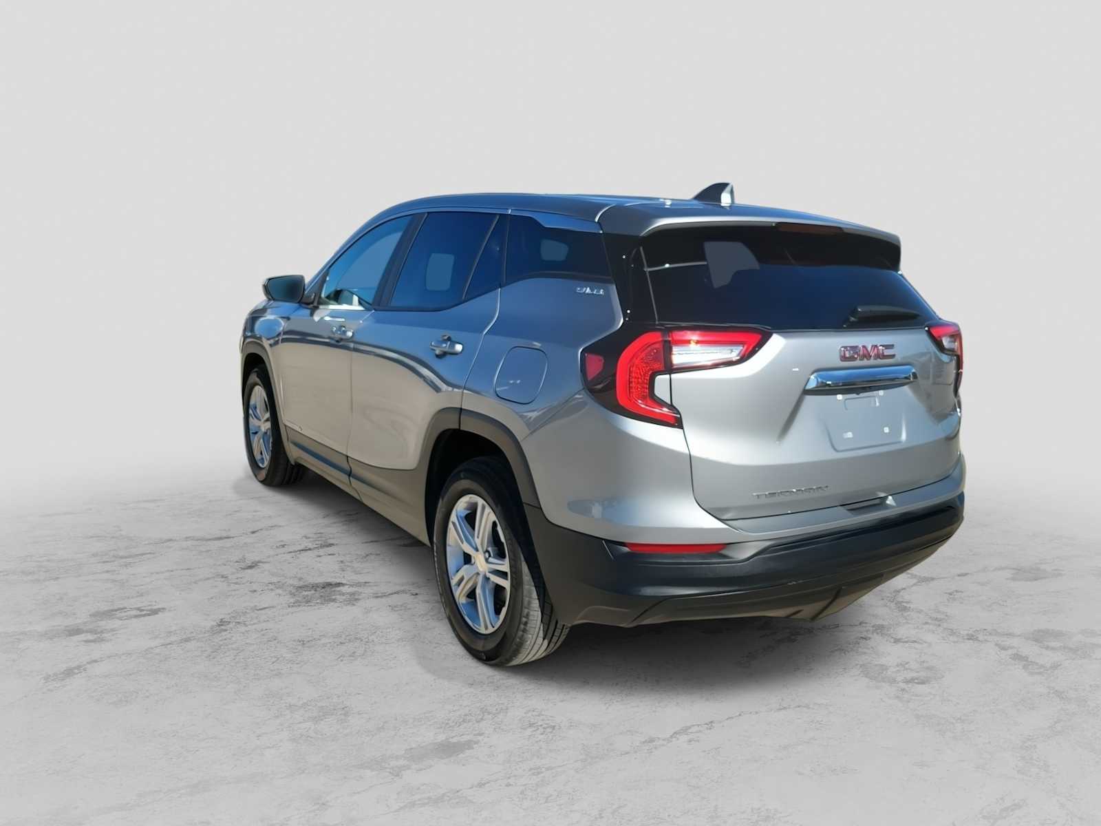 Thumbnail: 2024 GMC Terrain - 4