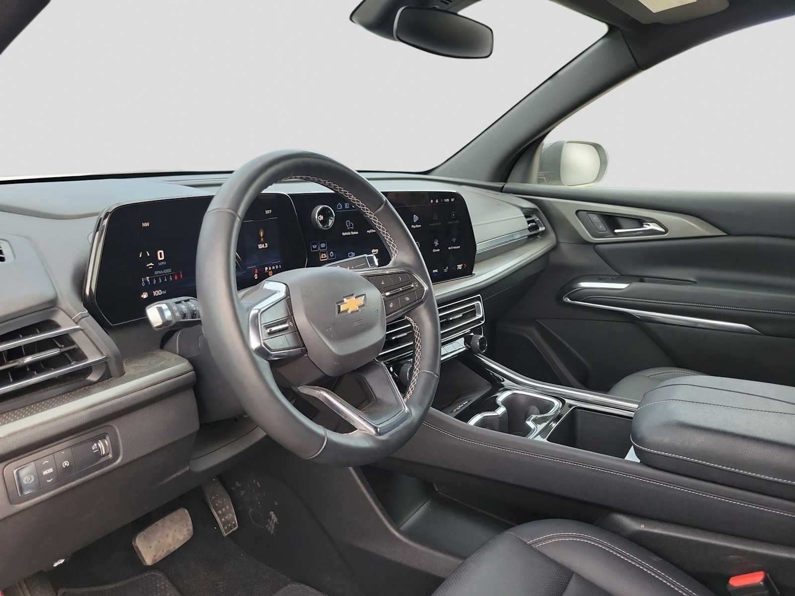 Thumbnail: 2025 Chevrolet Traverse - 2