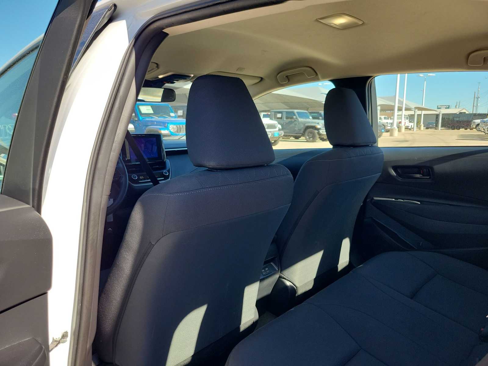 Thumbnail: 2023 Toyota Corolla - 12