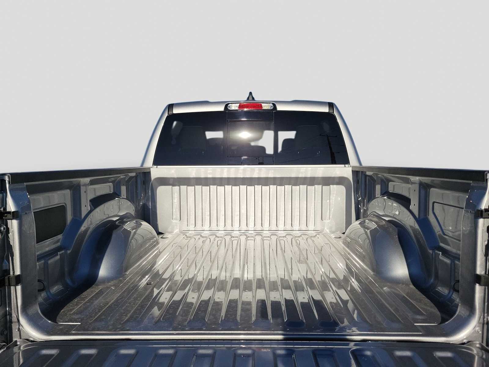 Thumbnail: 2026 RAM 1500 - 19