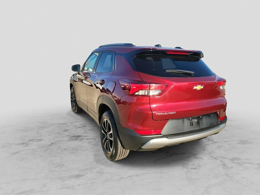 Used 2025 Chevrolet Trailblazer LT SUV