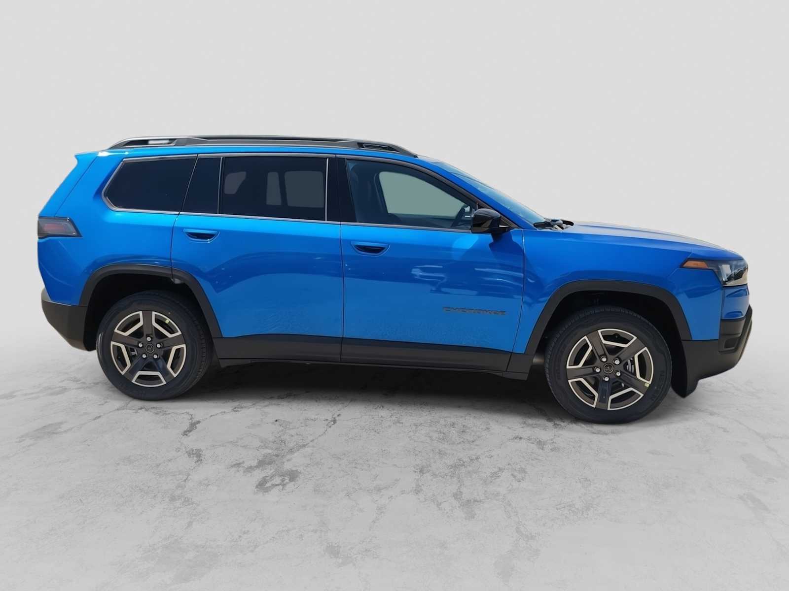 Thumbnail: 2026 Jeep Cherokee - 9