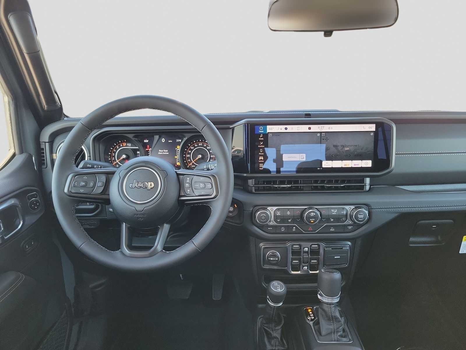 Thumbnail: 2025 Jeep Gladiator - 10