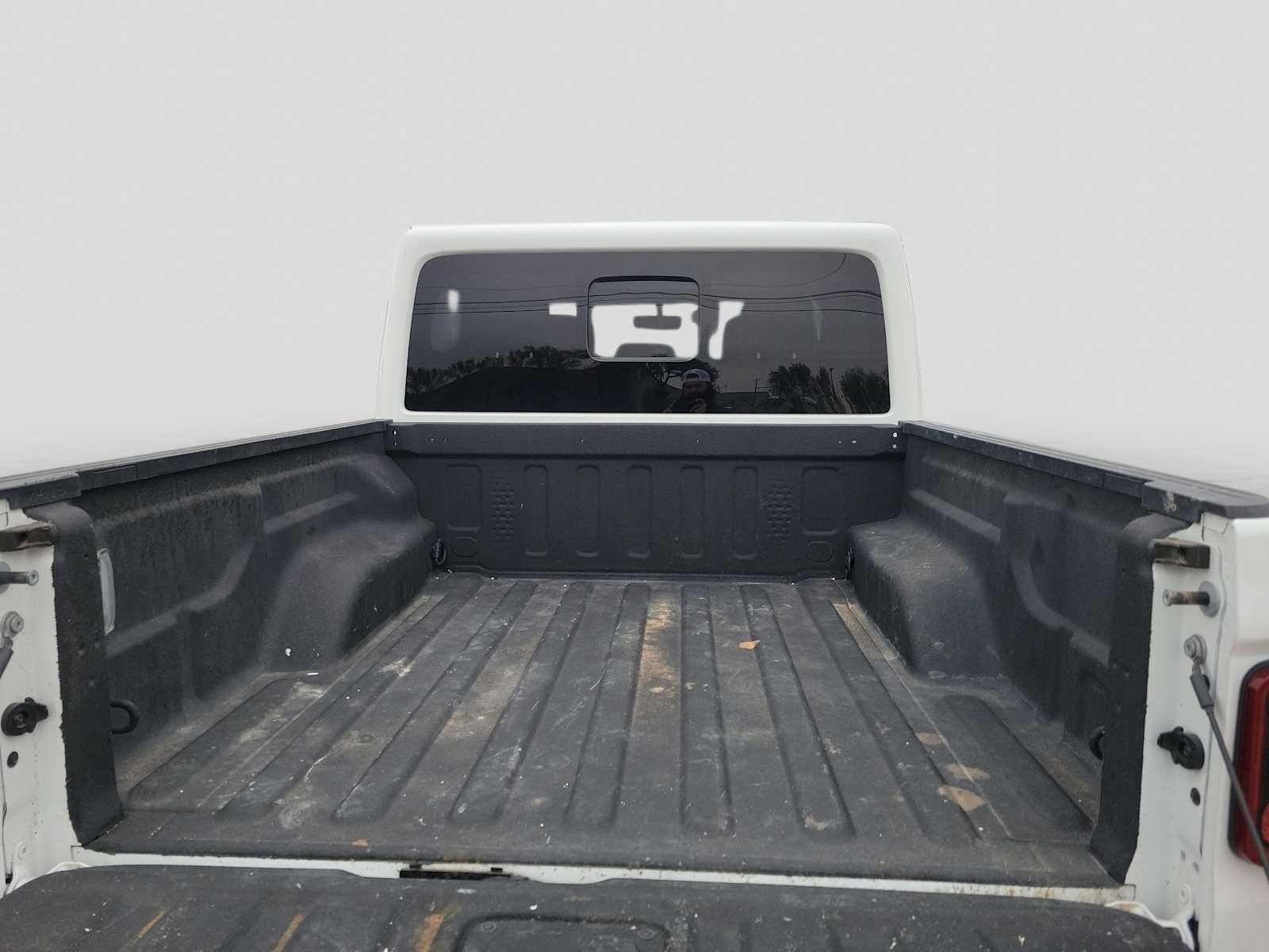 Thumbnail: 2023 Jeep Gladiator - 19