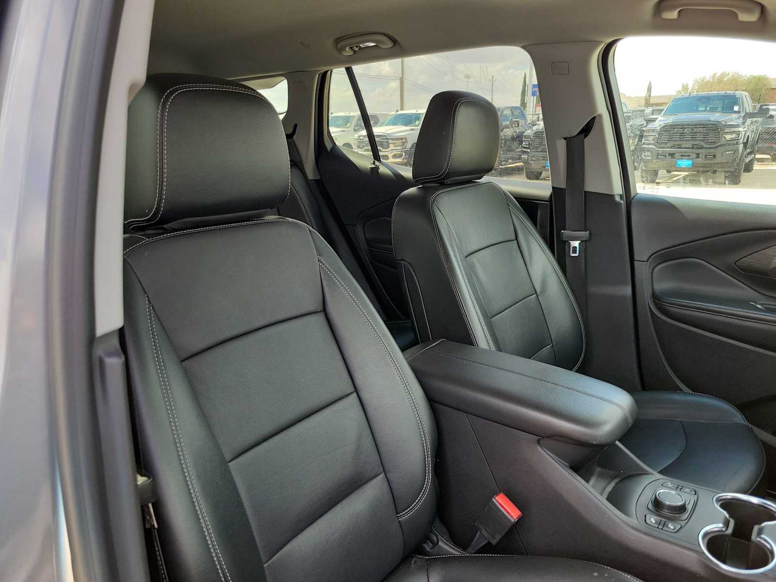 Thumbnail: 2024 GMC Terrain - 14