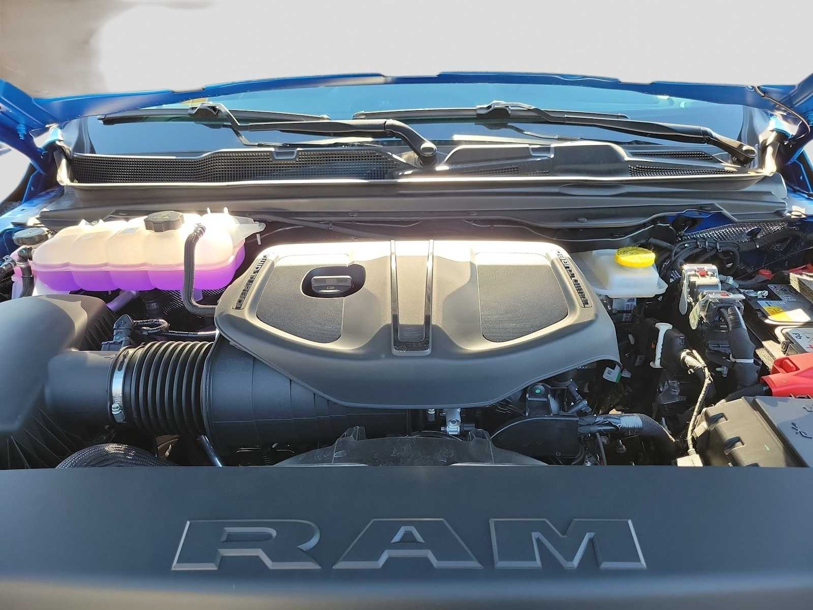 Thumbnail: 2026 RAM 1500 - 17