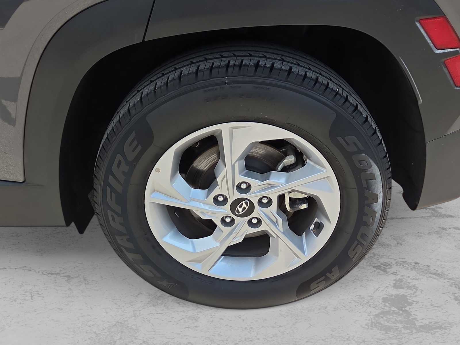 Thumbnail: 2024 Hyundai Tucson - 12