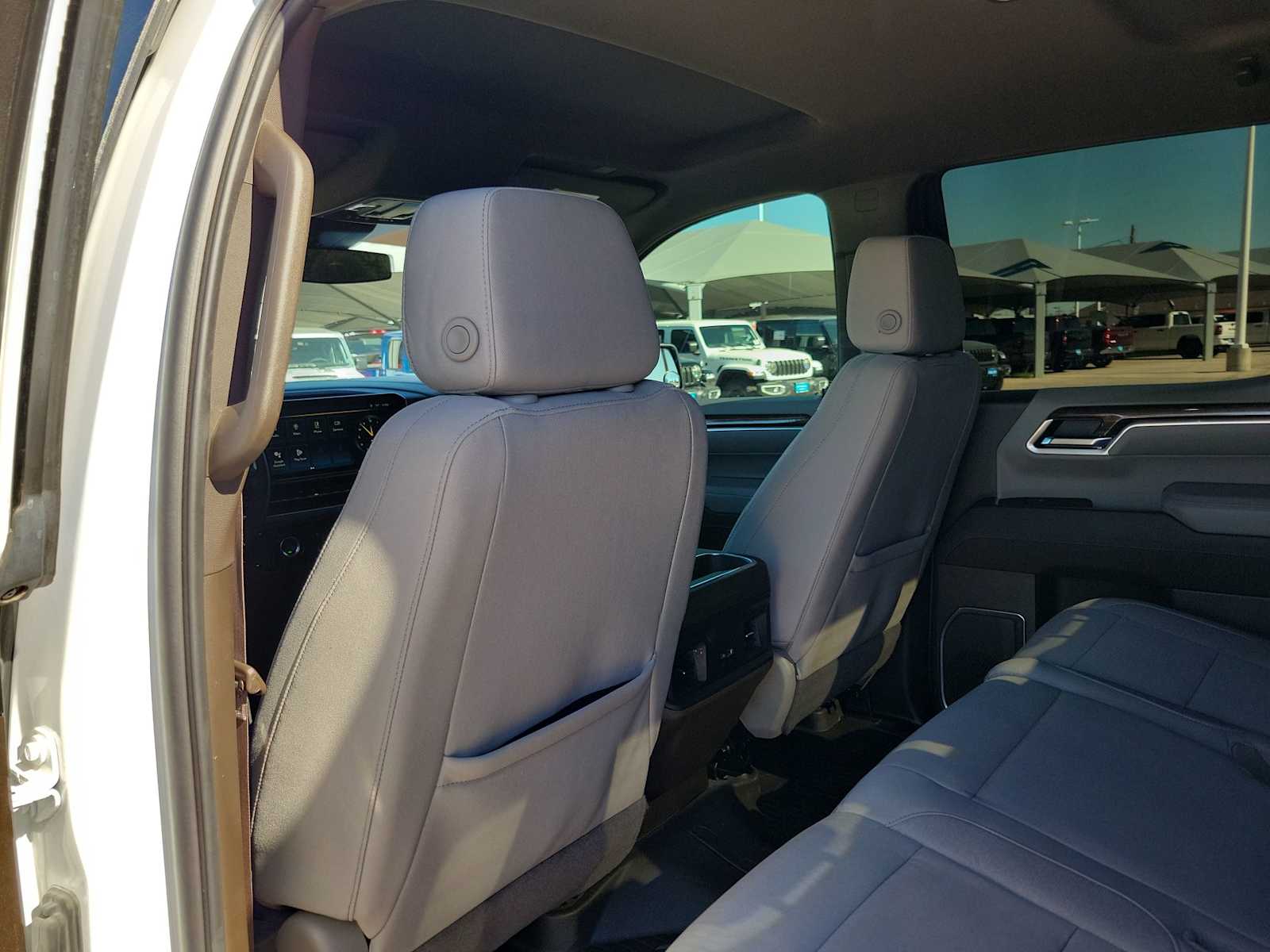 Thumbnail: 2024 Chevrolet Silverado 1500 - 12