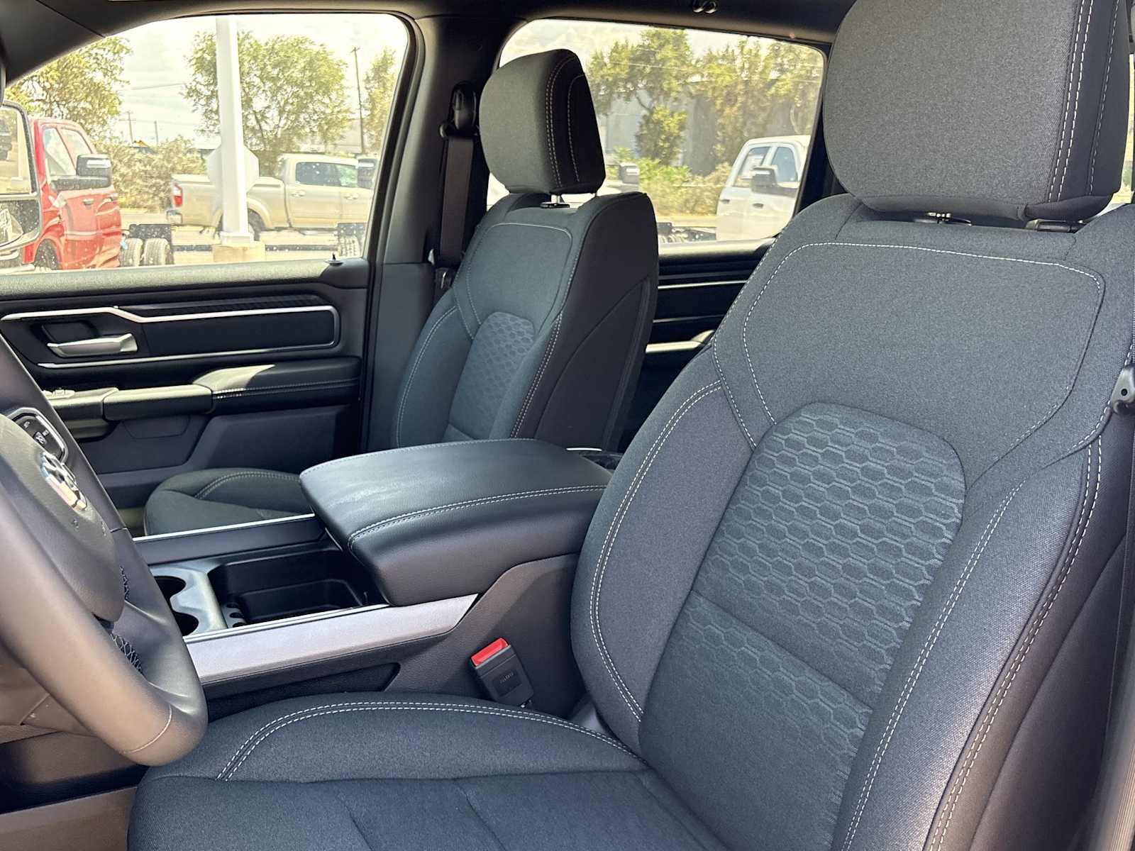 Thumbnail: 2025 RAM 1500 - 7