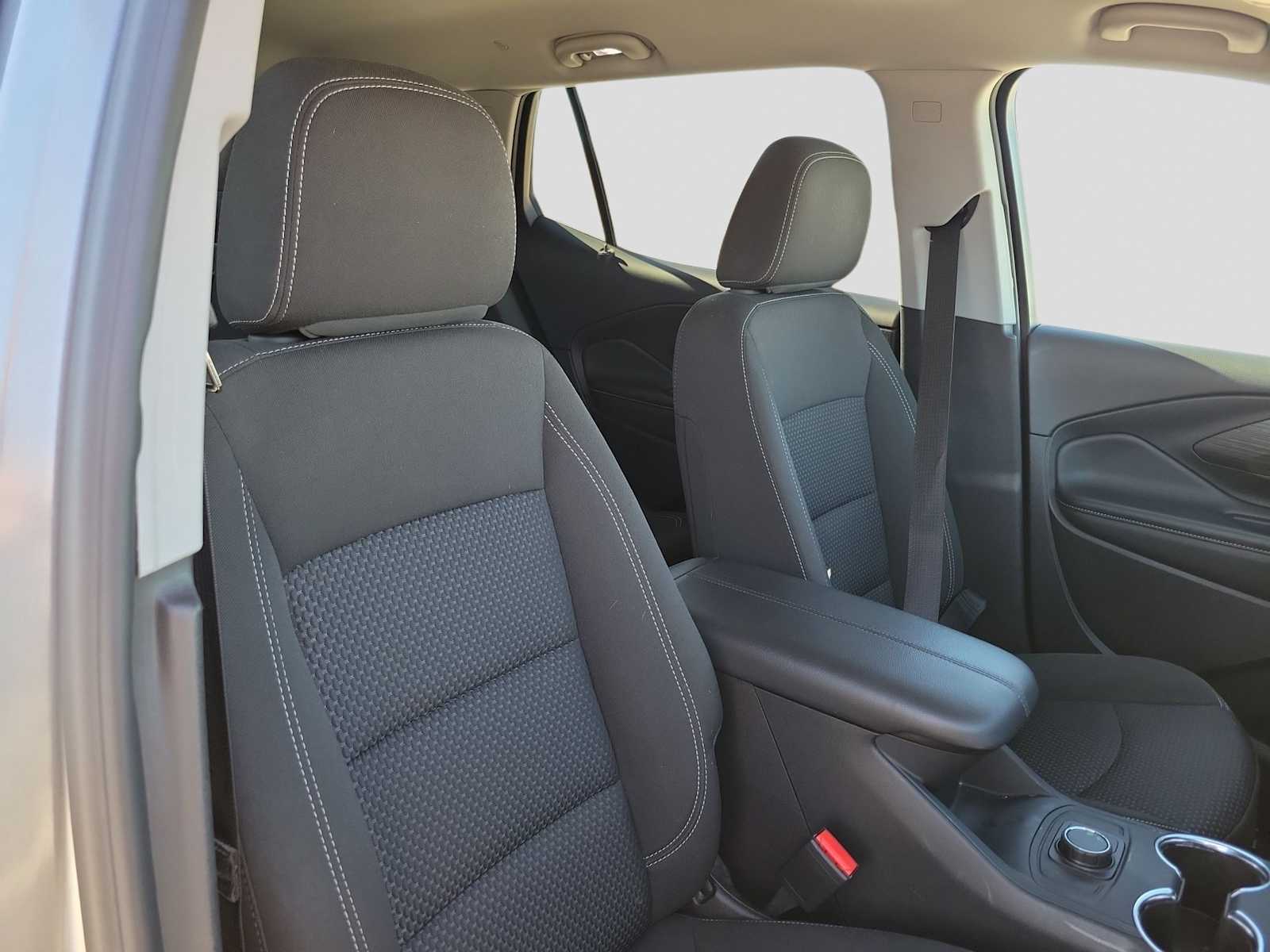 Thumbnail: 2024 GMC Terrain - 14