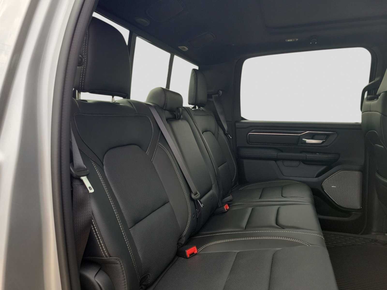 Thumbnail: 2026 RAM 1500 - 17