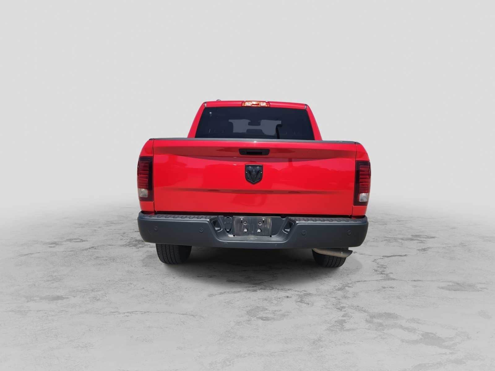 Thumbnail: 2024 RAM 1500 Classic - 7