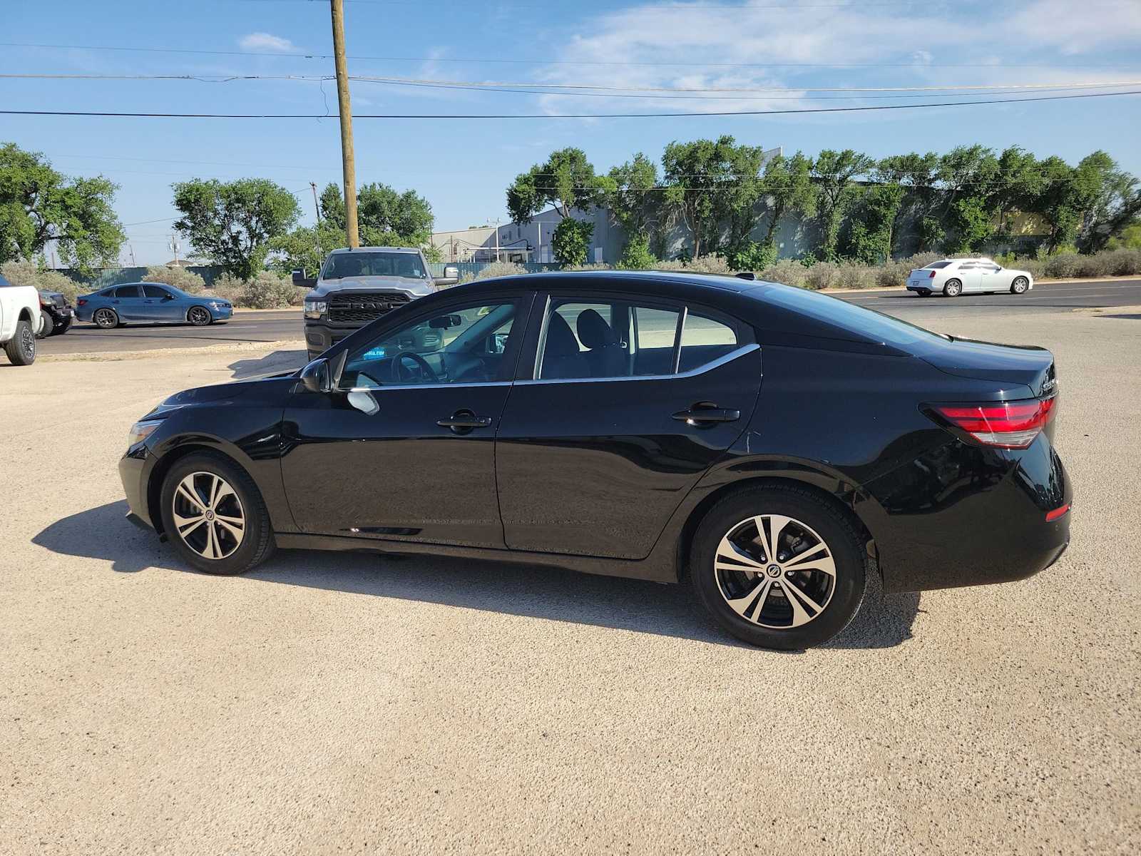 2023 Nissan Sentra SV 3
