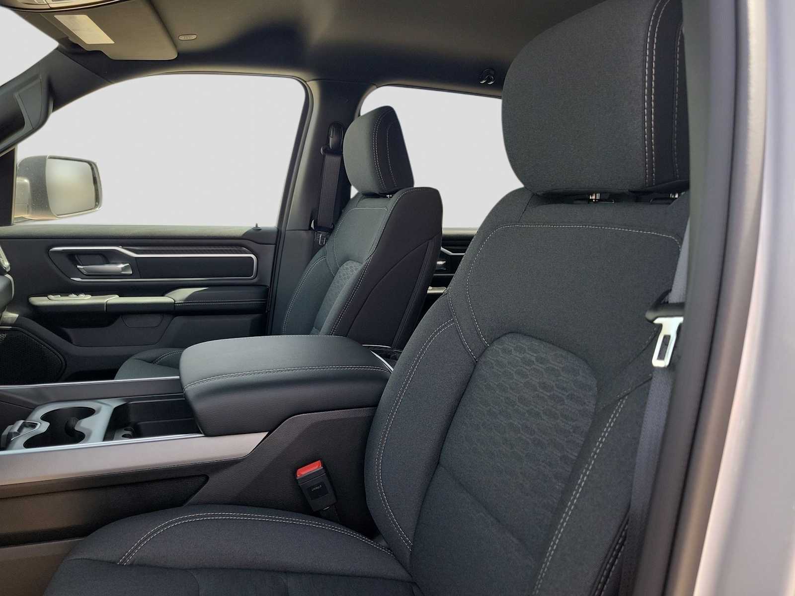 Thumbnail: 2026 RAM 1500 - 15