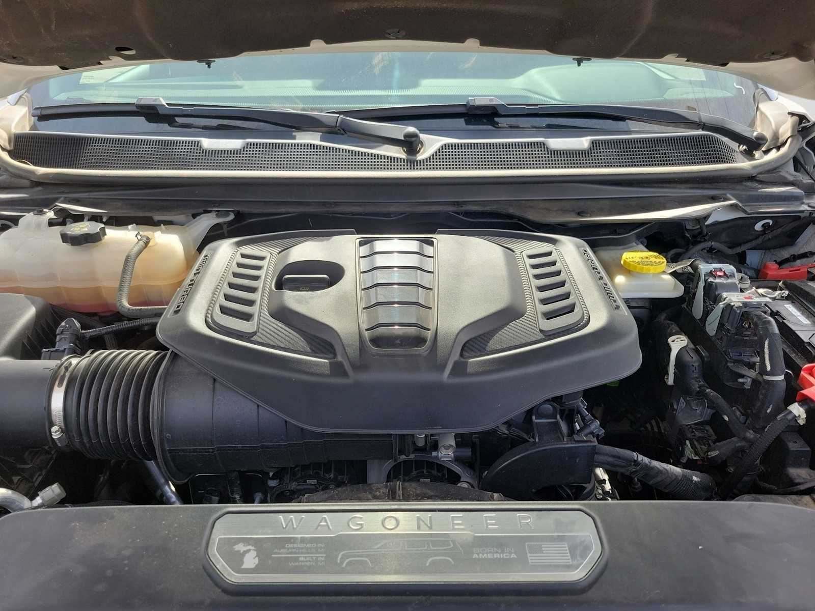 Thumbnail: 2024 Jeep Wagoneer - 13