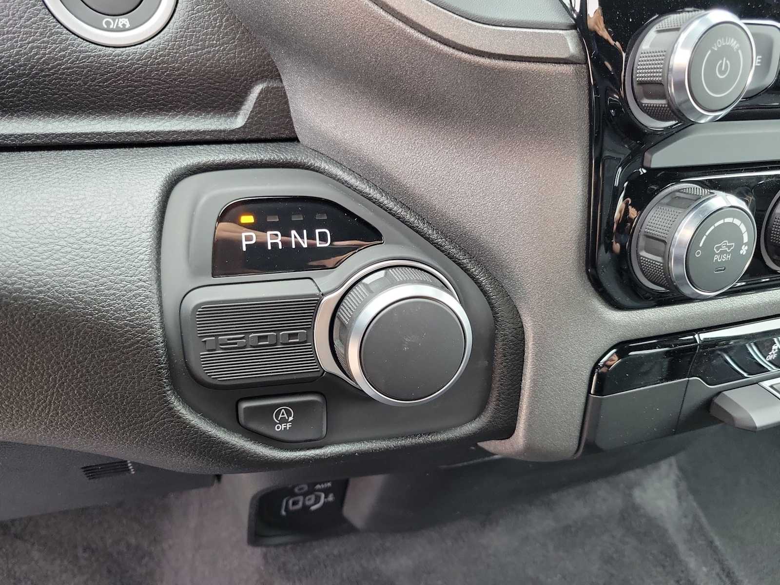 Thumbnail: 2026 RAM 1500 - 21