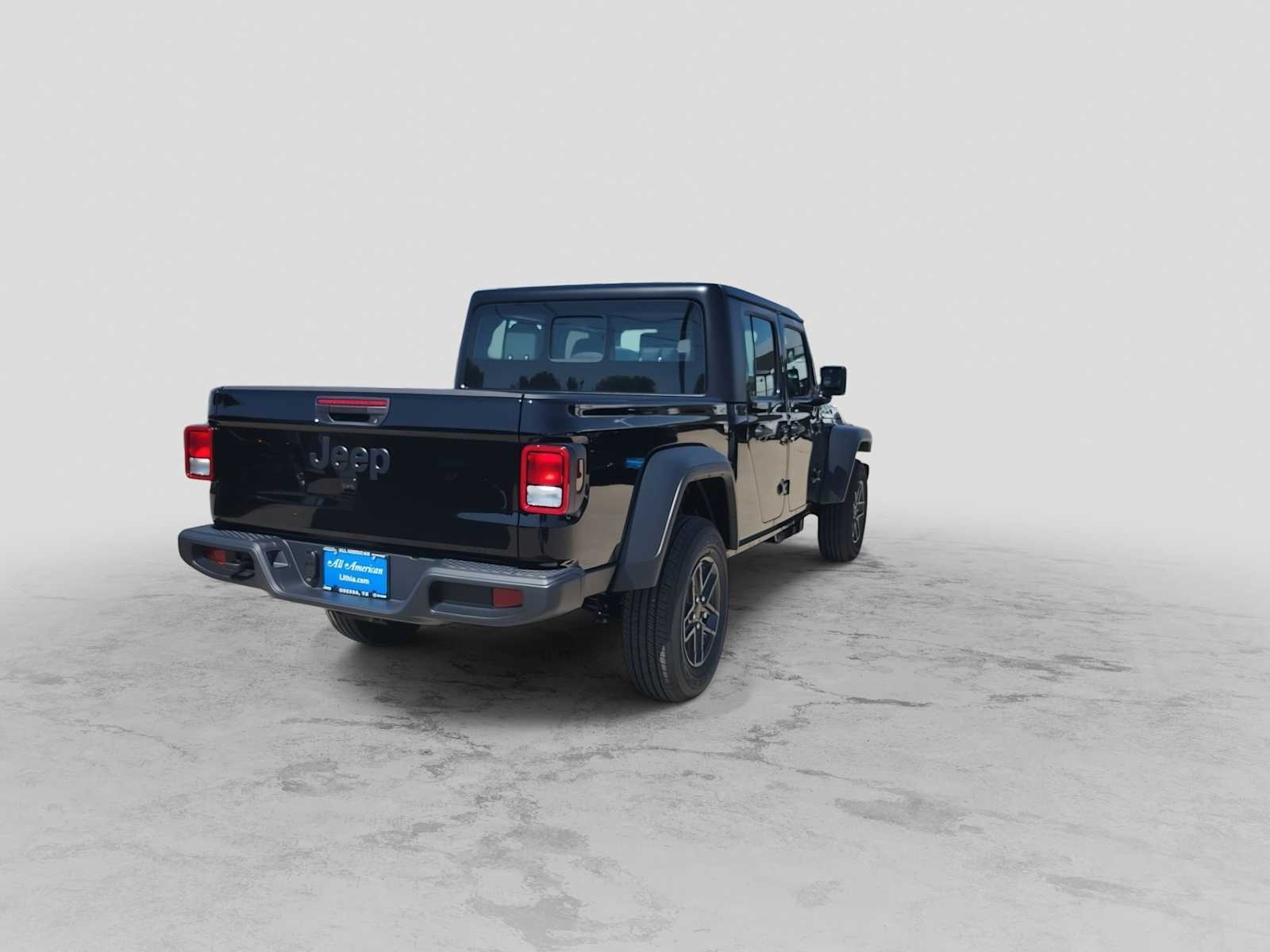 Thumbnail: 2026 Jeep Gladiator - 8