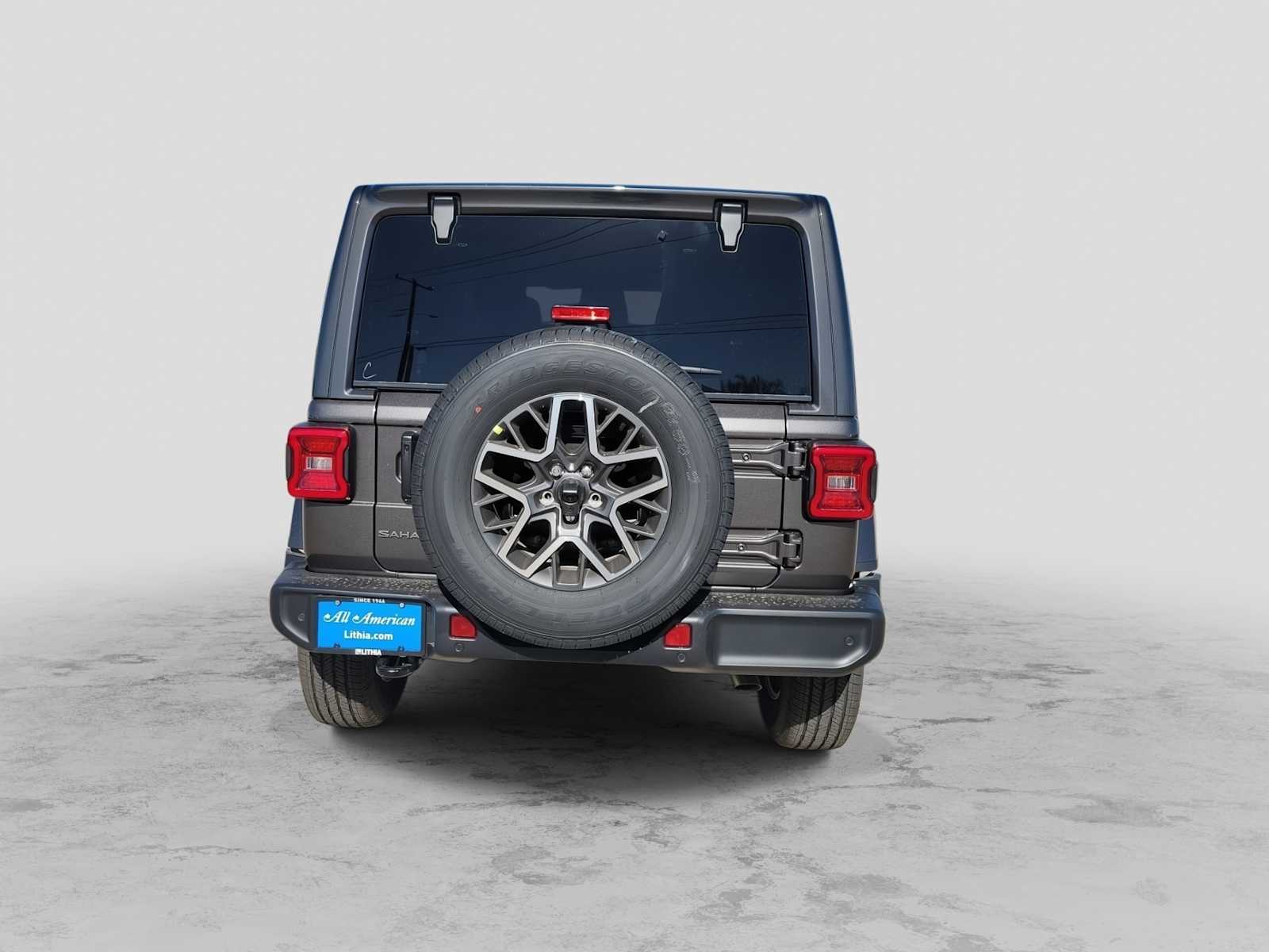 Thumbnail: 2026 Jeep Wrangler - 13