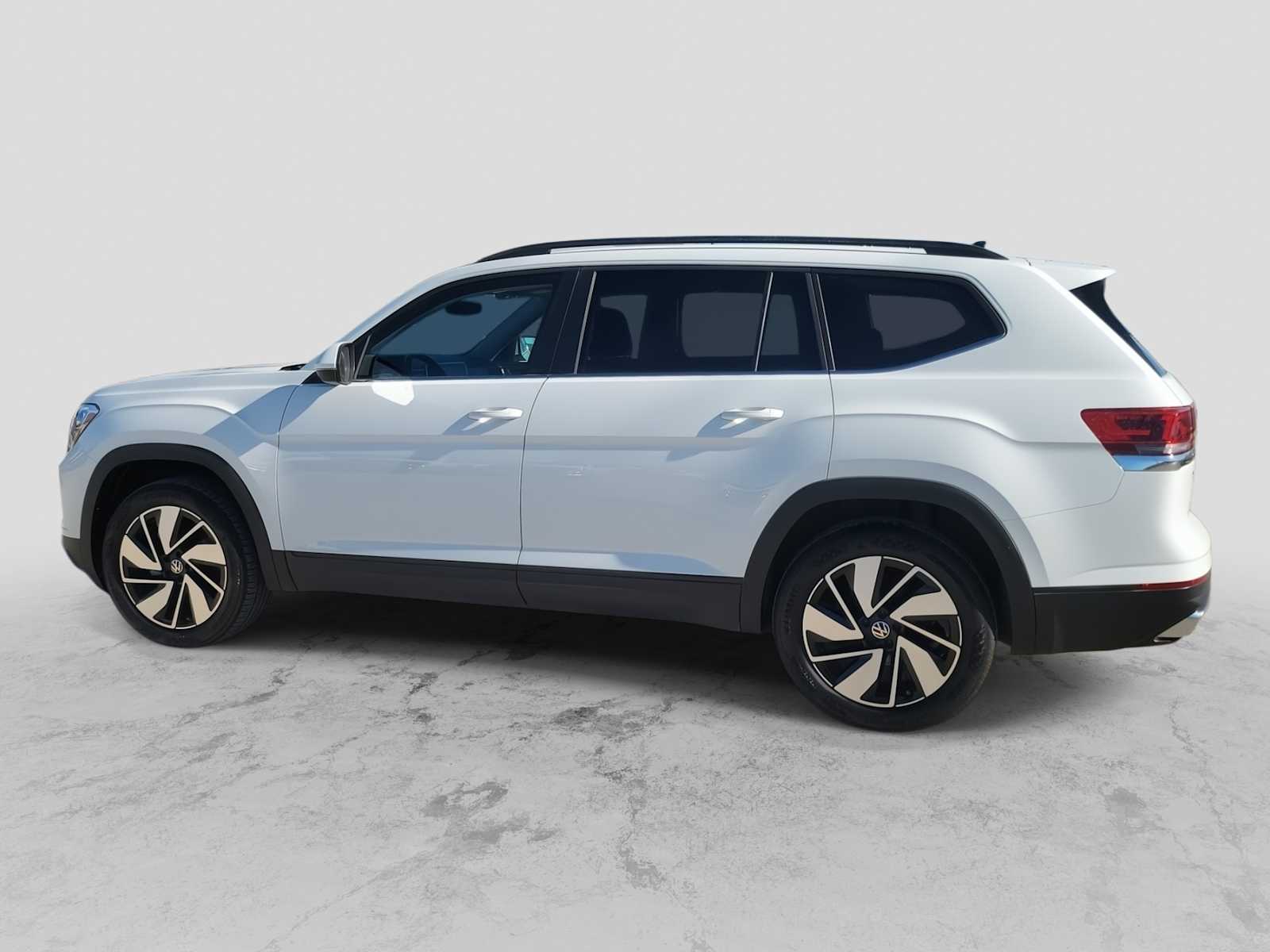 Thumbnail: 2025 Volkswagen Atlas - 3
