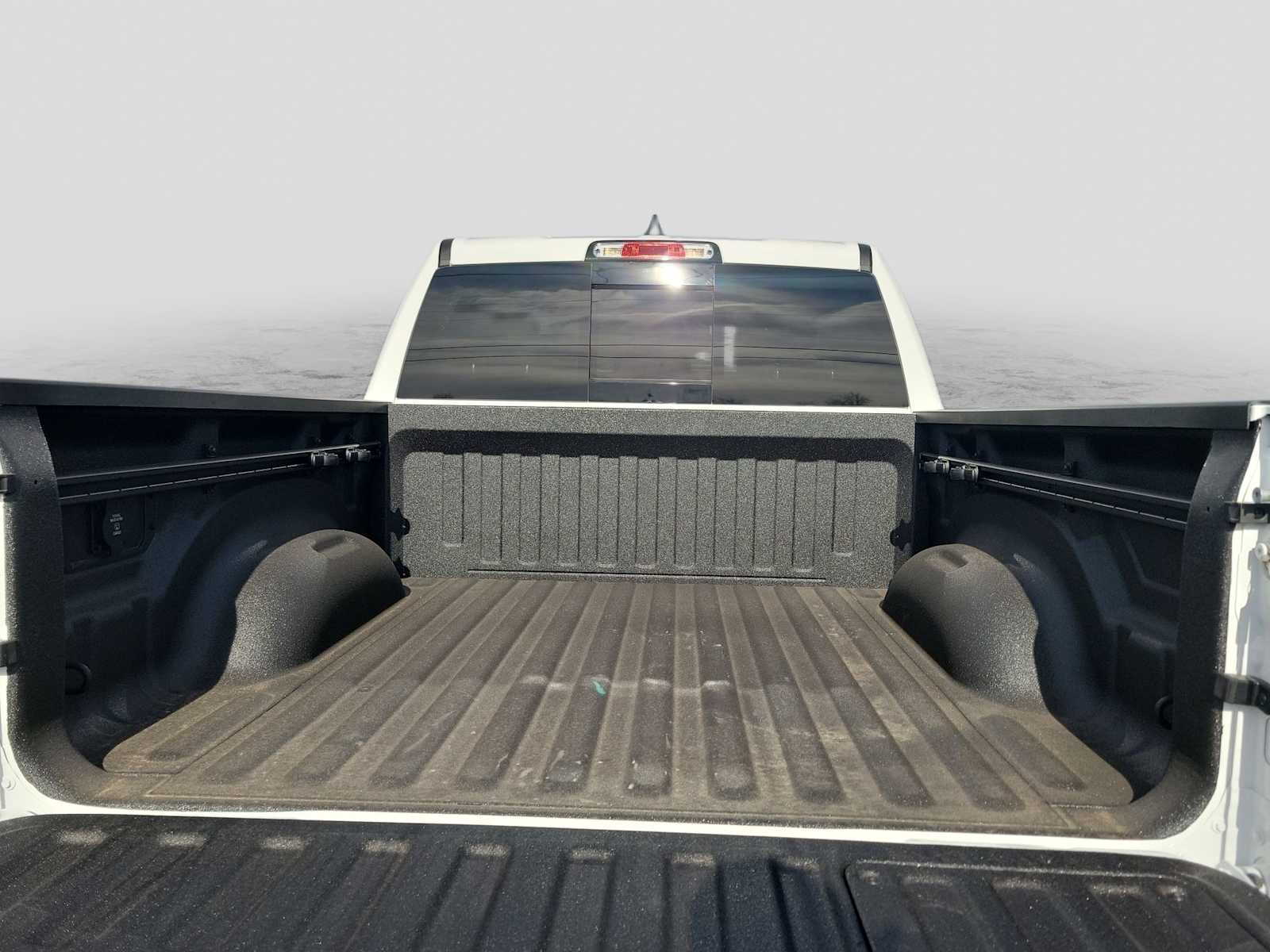 Thumbnail: 2026 RAM 1500 - 19