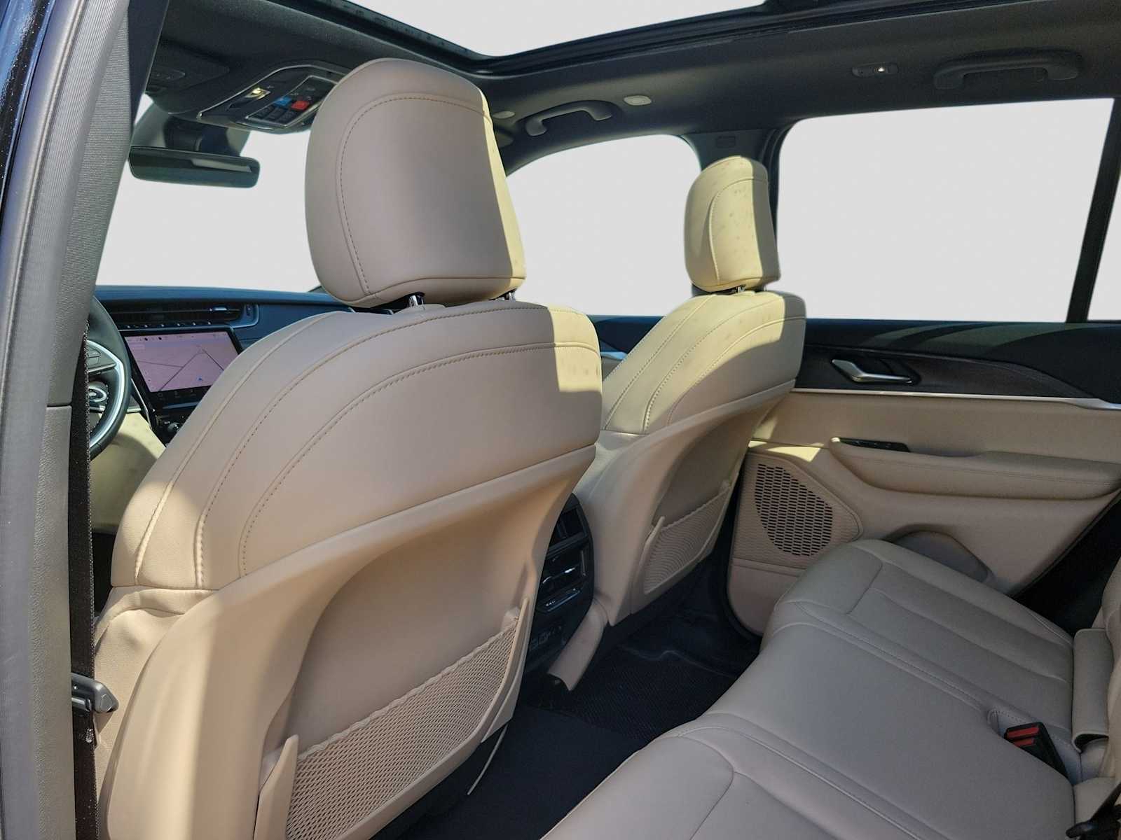 Thumbnail: 2025 Jeep Grand Cherokee - 12