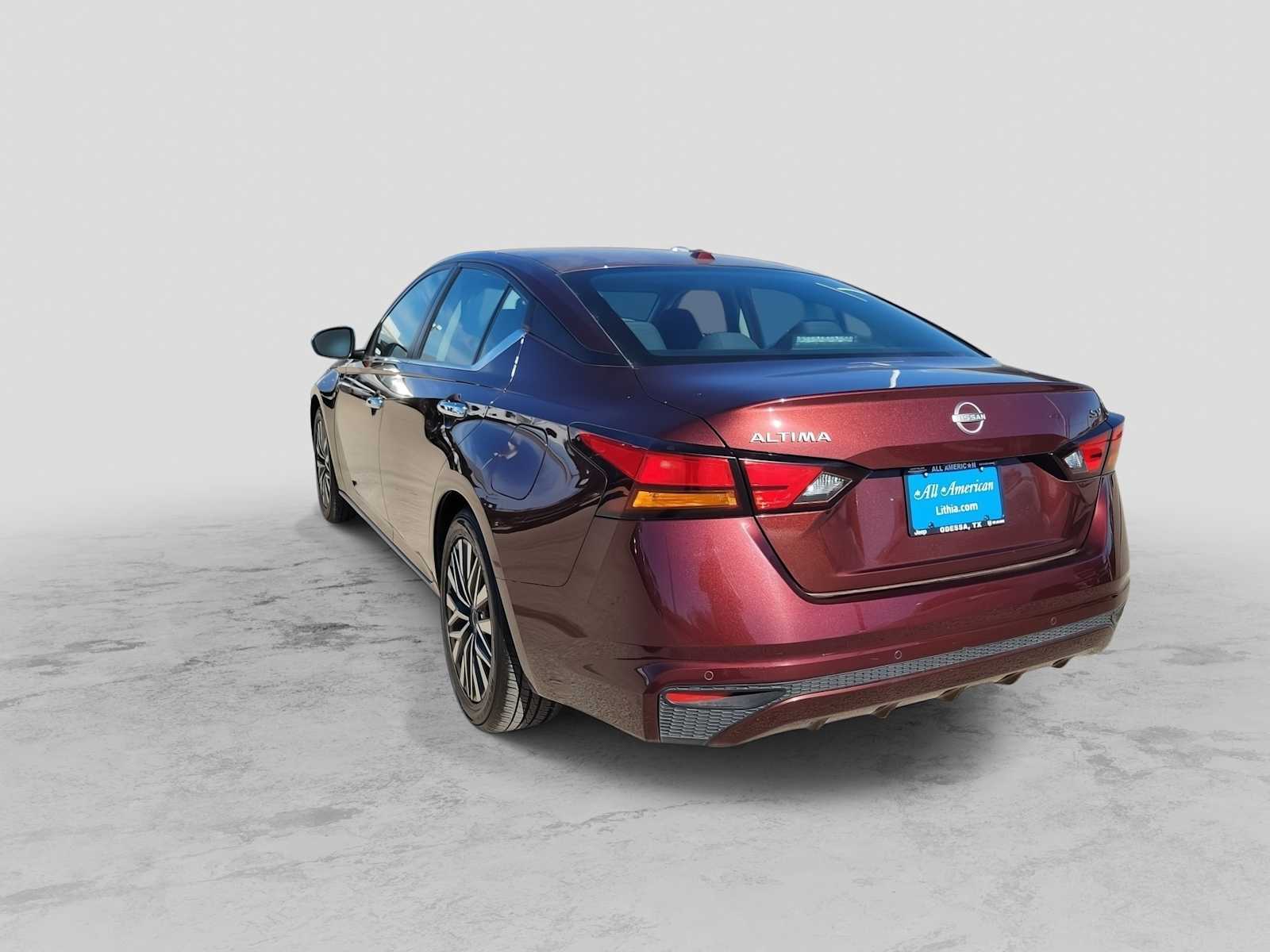 Thumbnail: 2024 Nissan Altima - 4