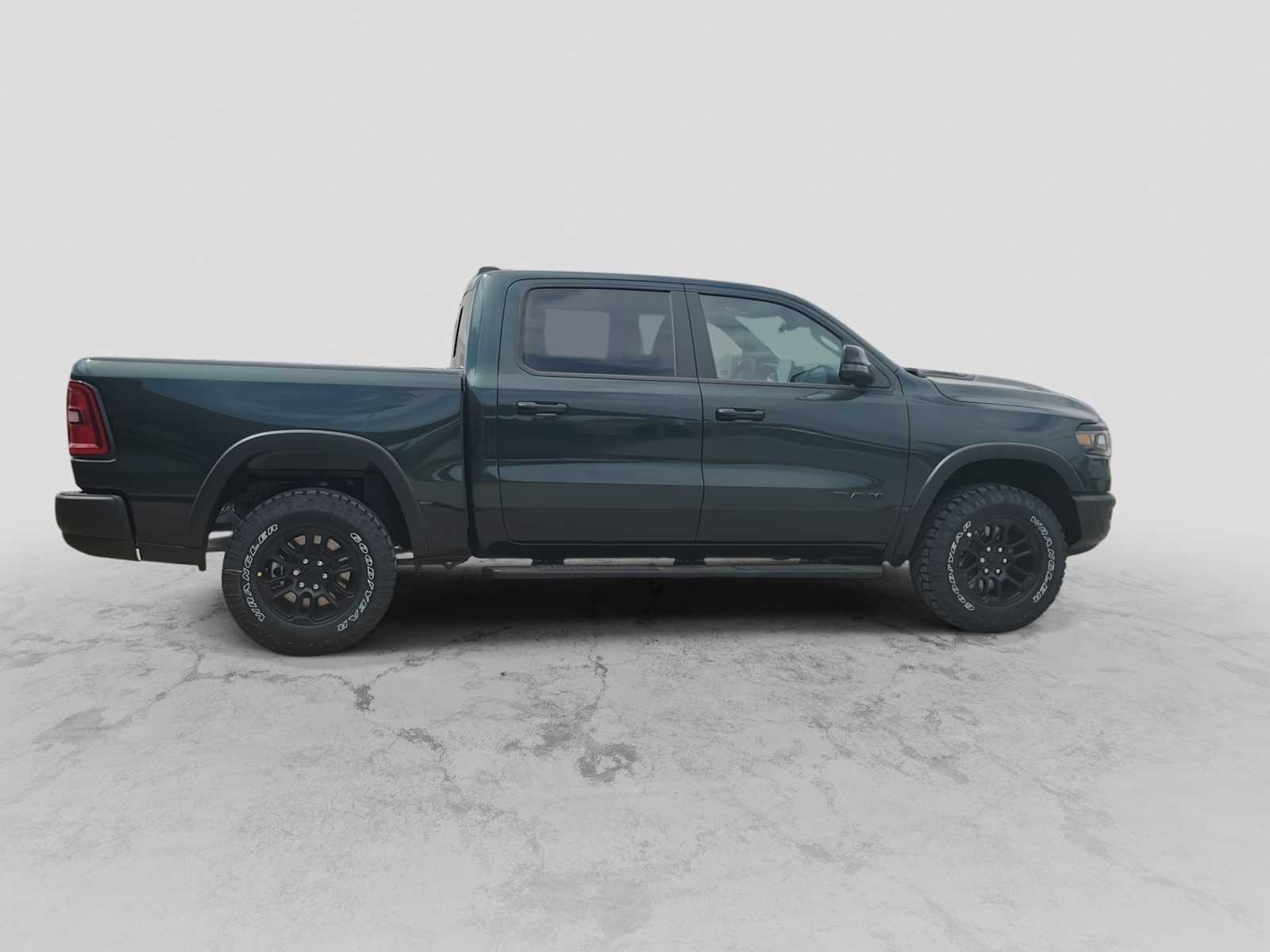 Thumbnail: 2026 RAM 1500 - 9