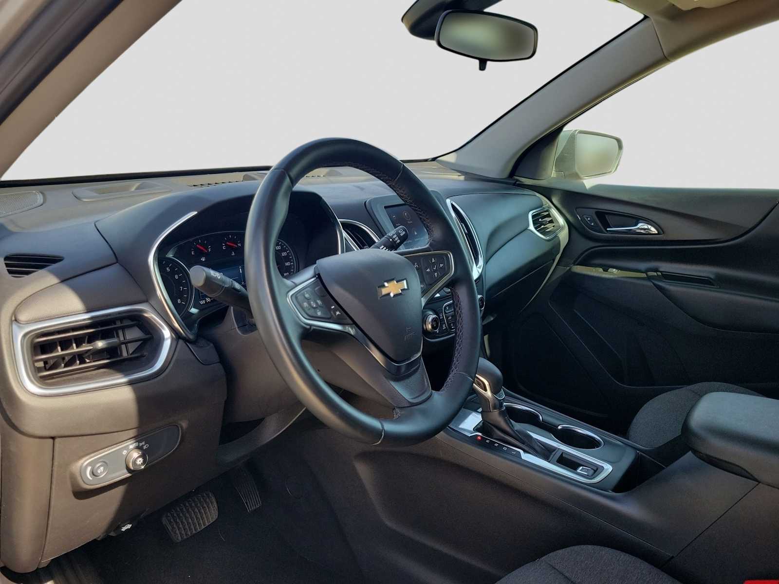 Thumbnail: 2024 Chevrolet Equinox - 10