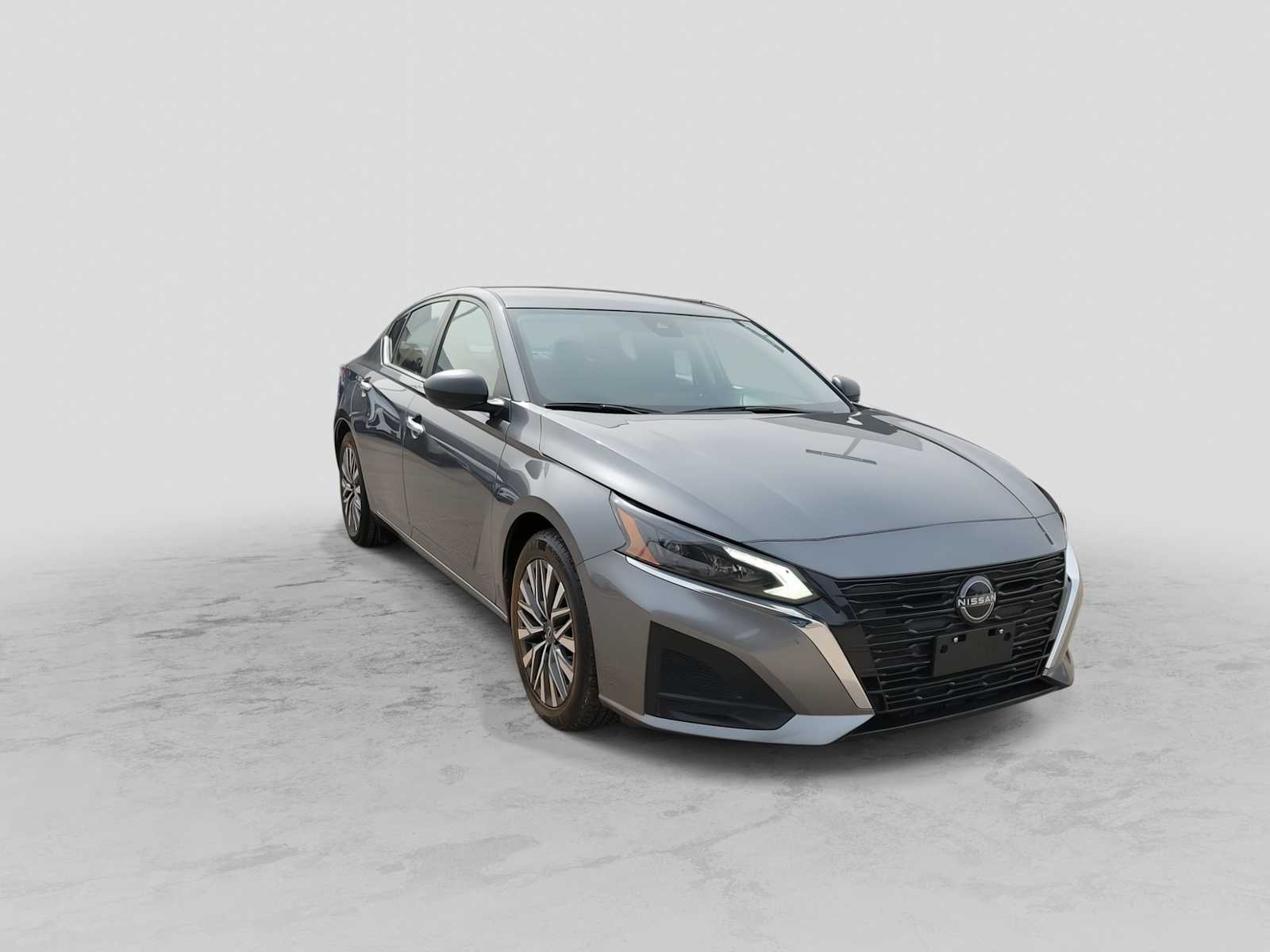 Thumbnail: 2024 Nissan Altima - 2