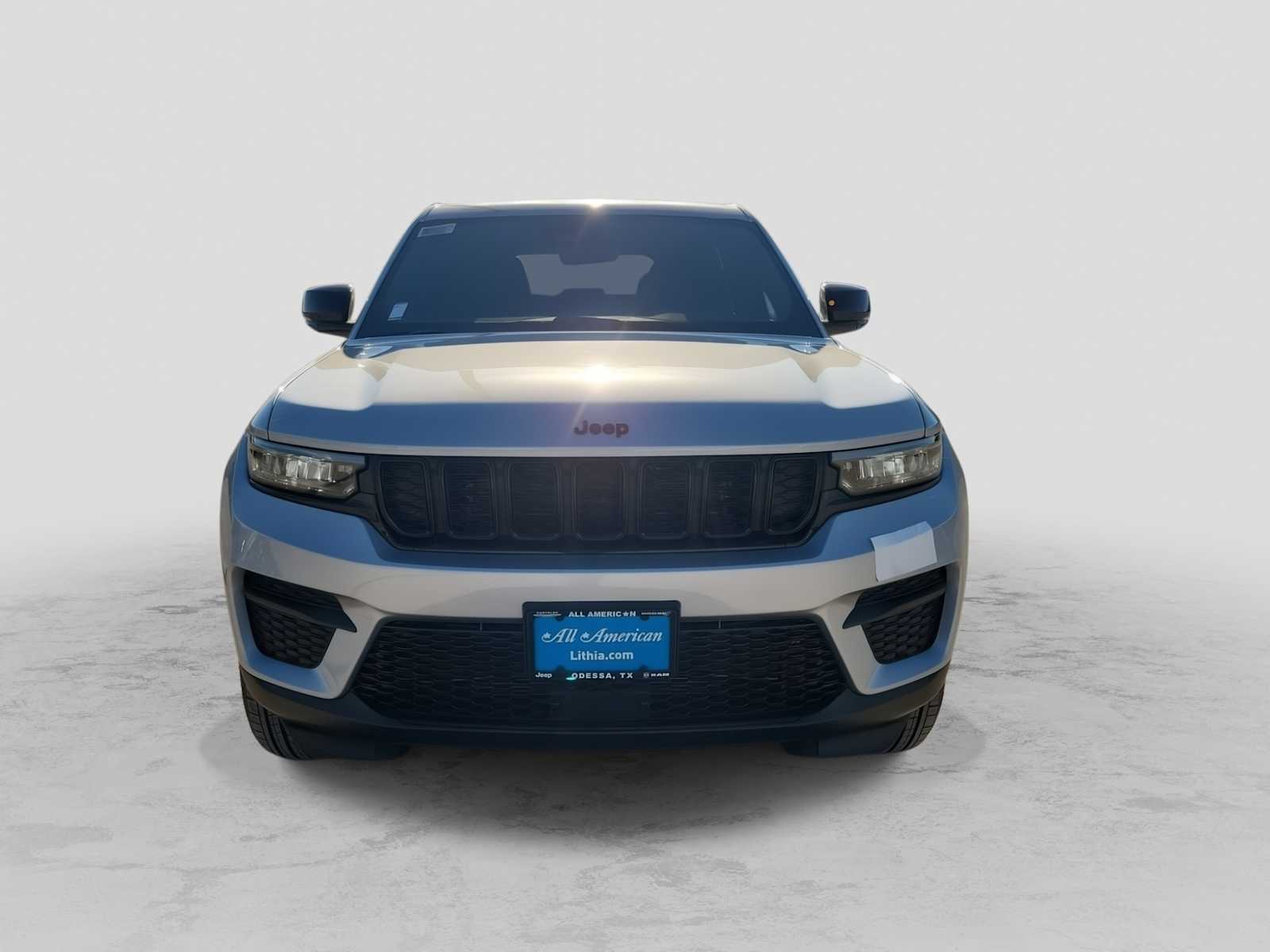 Thumbnail: 2025 Jeep Grand Cherokee - 6