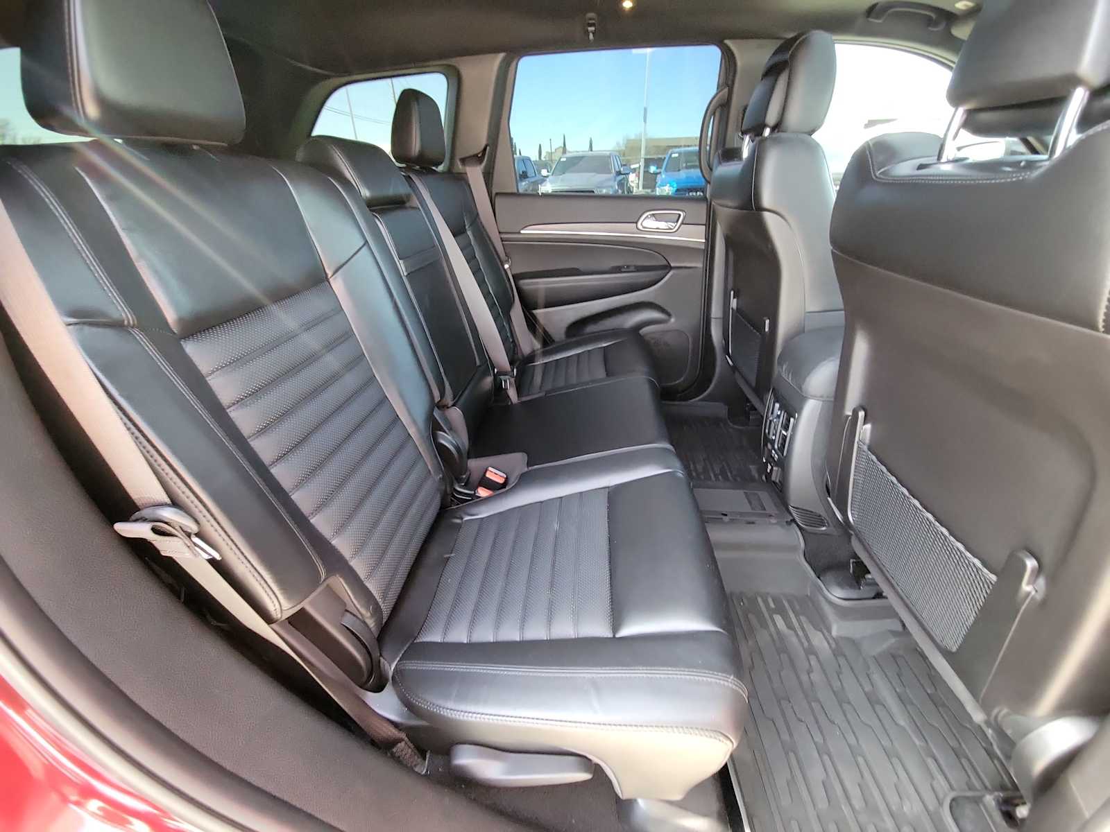 Thumbnail: 2021 Jeep Grand Cherokee - 12