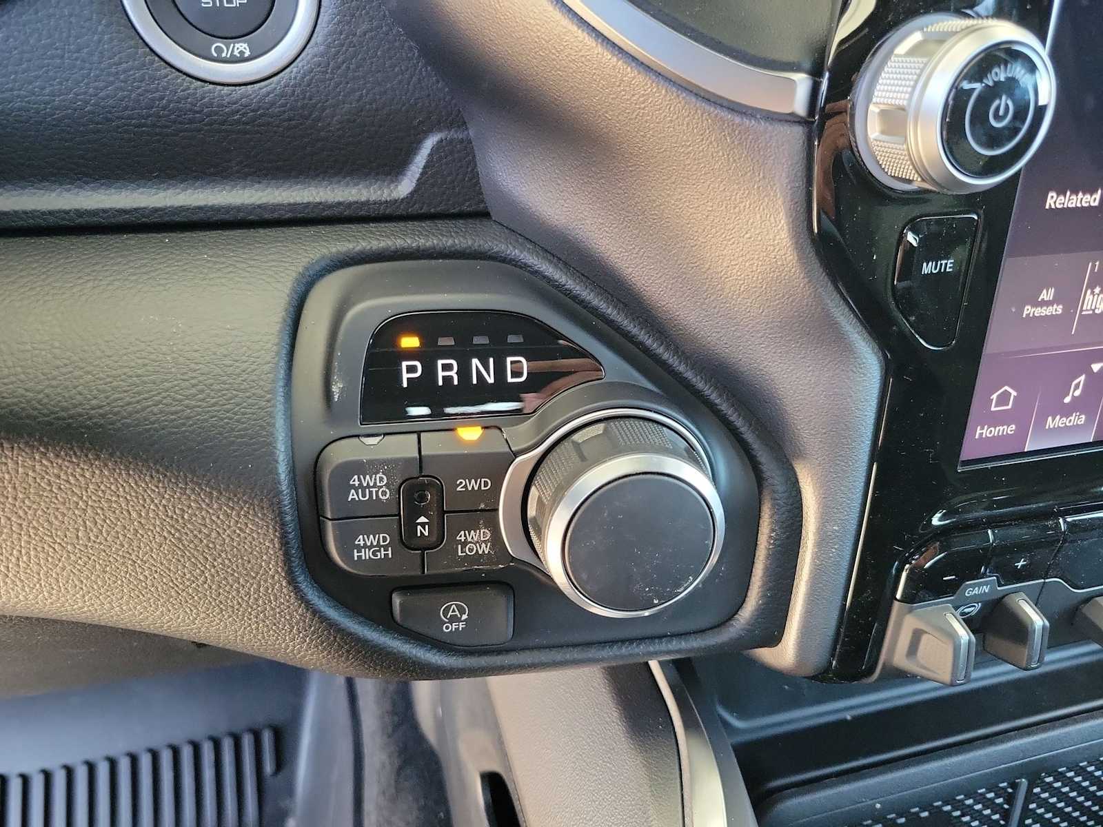 Thumbnail: 2026 RAM 1500 - 13