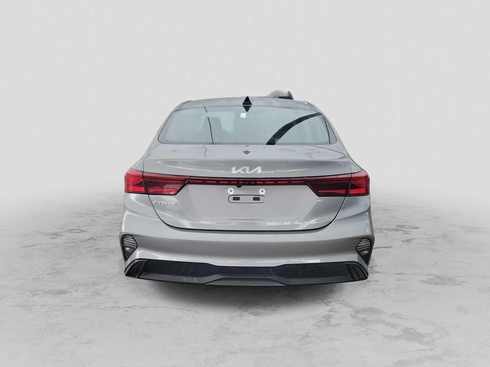 Thumbnail: 2024 Kia Forte - 7