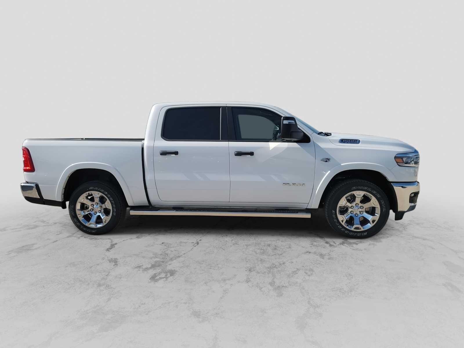 Thumbnail: 2026 RAM 1500 - 9
