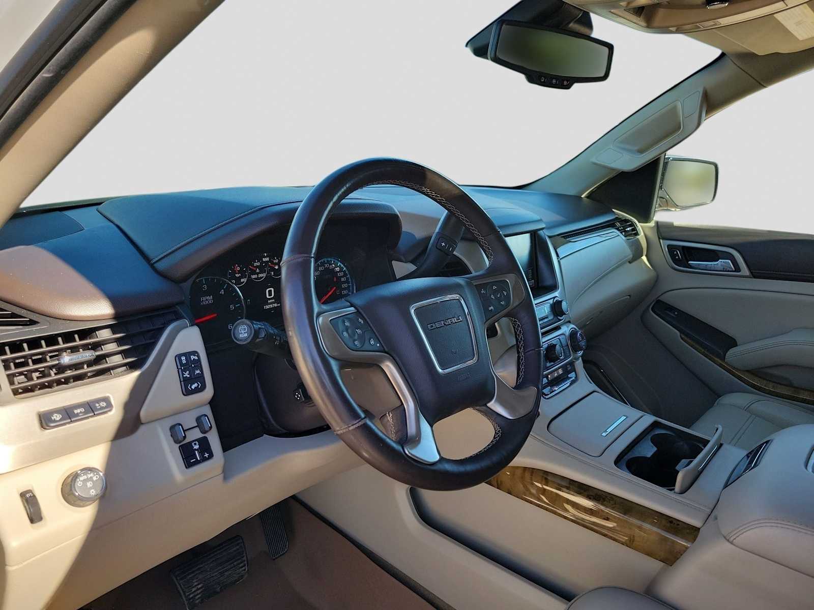 Thumbnail: 2017 GMC Yukon - 2