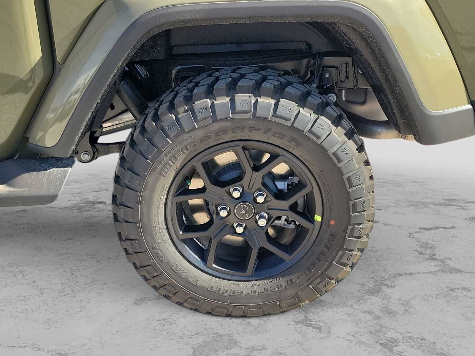 Thumbnail: 2026 Jeep Gladiator - 13