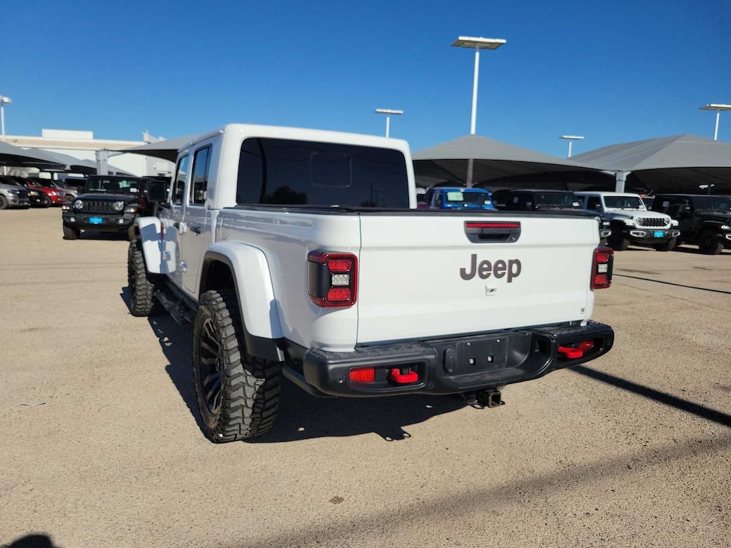 Used 2024 Jeep Gladiator Rubicon Truck Crew Cab