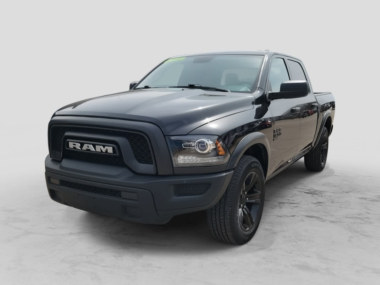 Thumbnail: 2024 RAM 1500 Classic - 1