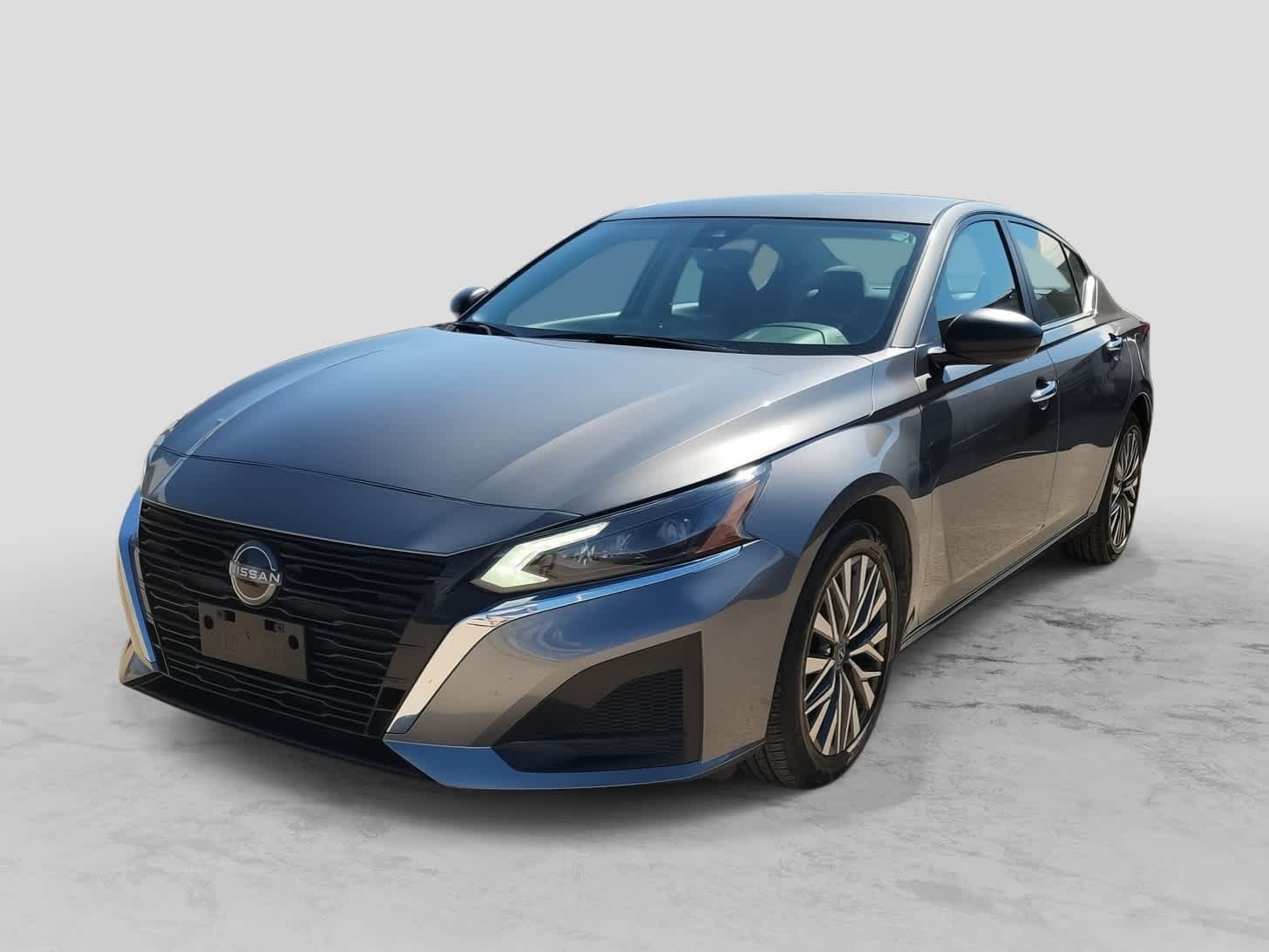 Thumbnail: 2024 Nissan Altima - 1