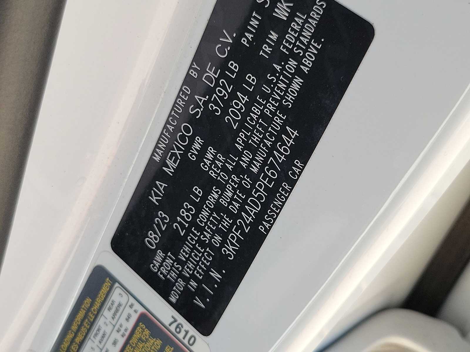 Thumbnail: 2023 Kia Forte - 17