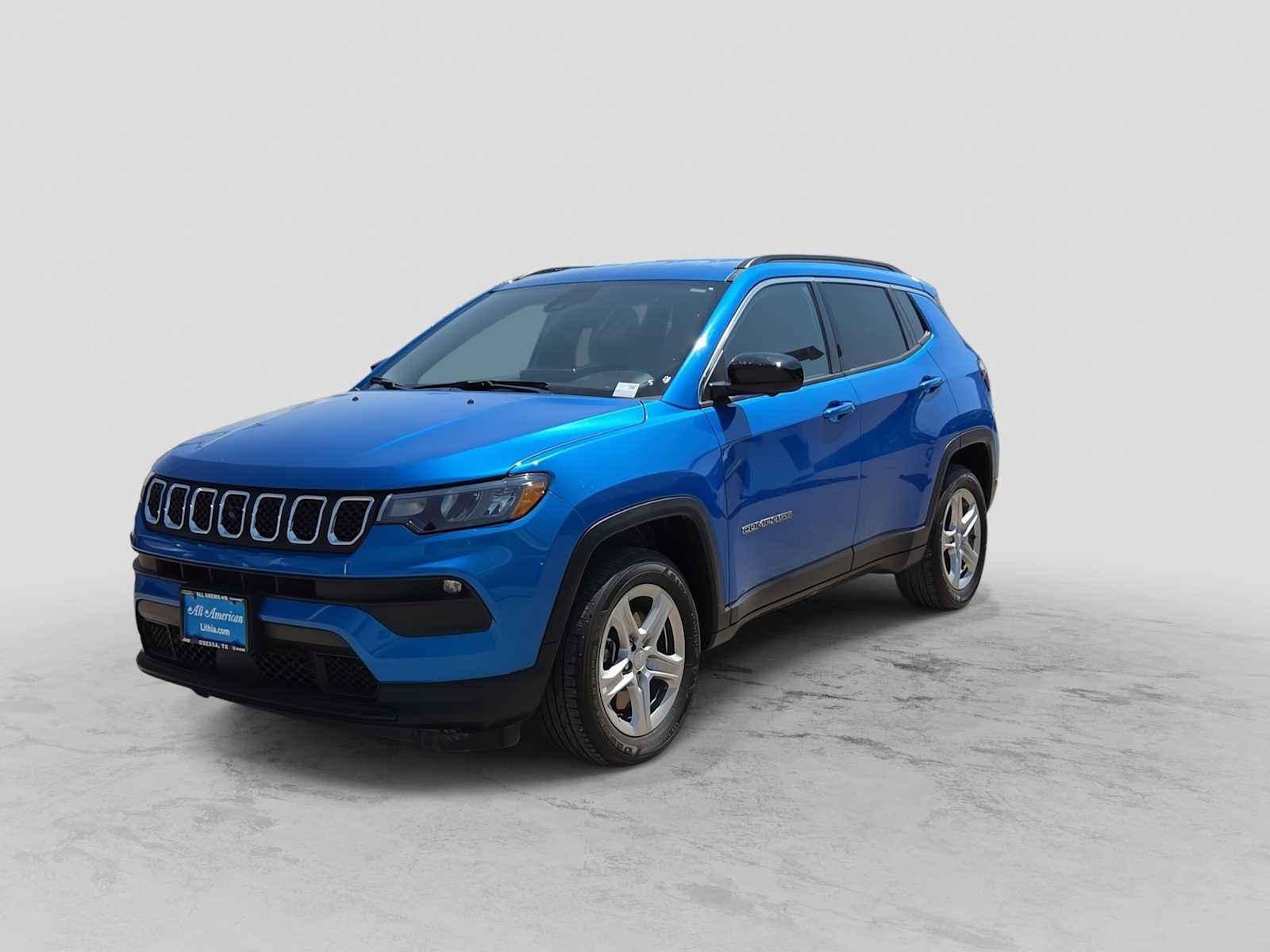 Used 2023 Jeep SUV Latitude Laser Blue Pearlcoat For Sale at
