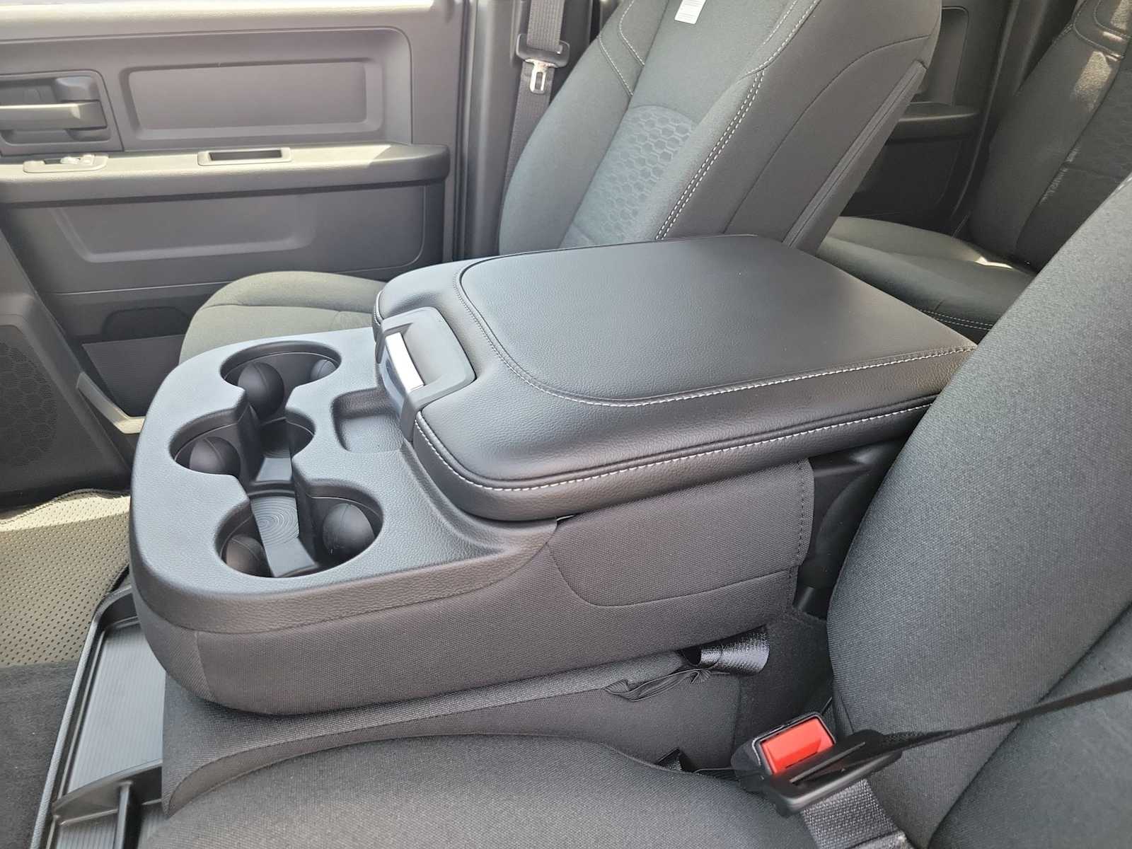 2026 RAM 2500 Tradesman - Photo 24