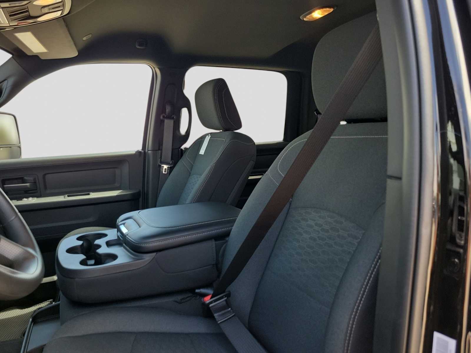 2026 RAM 2500 Tradesman - Photo 19