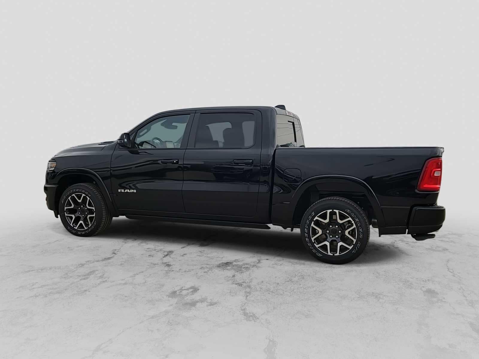 2026 RAM 1500 Laramie - Photo 7
