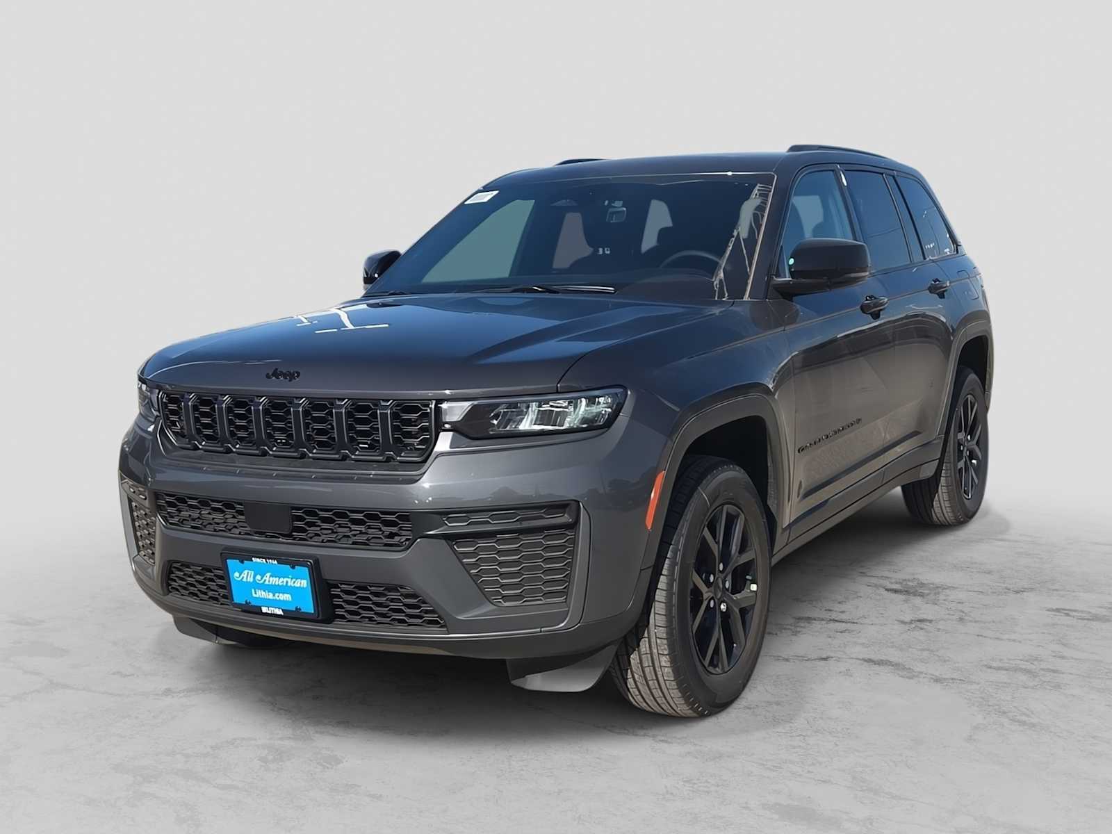 New 2026 Jeep Grand Cherokee LAREDO ALTITUDE 4X2