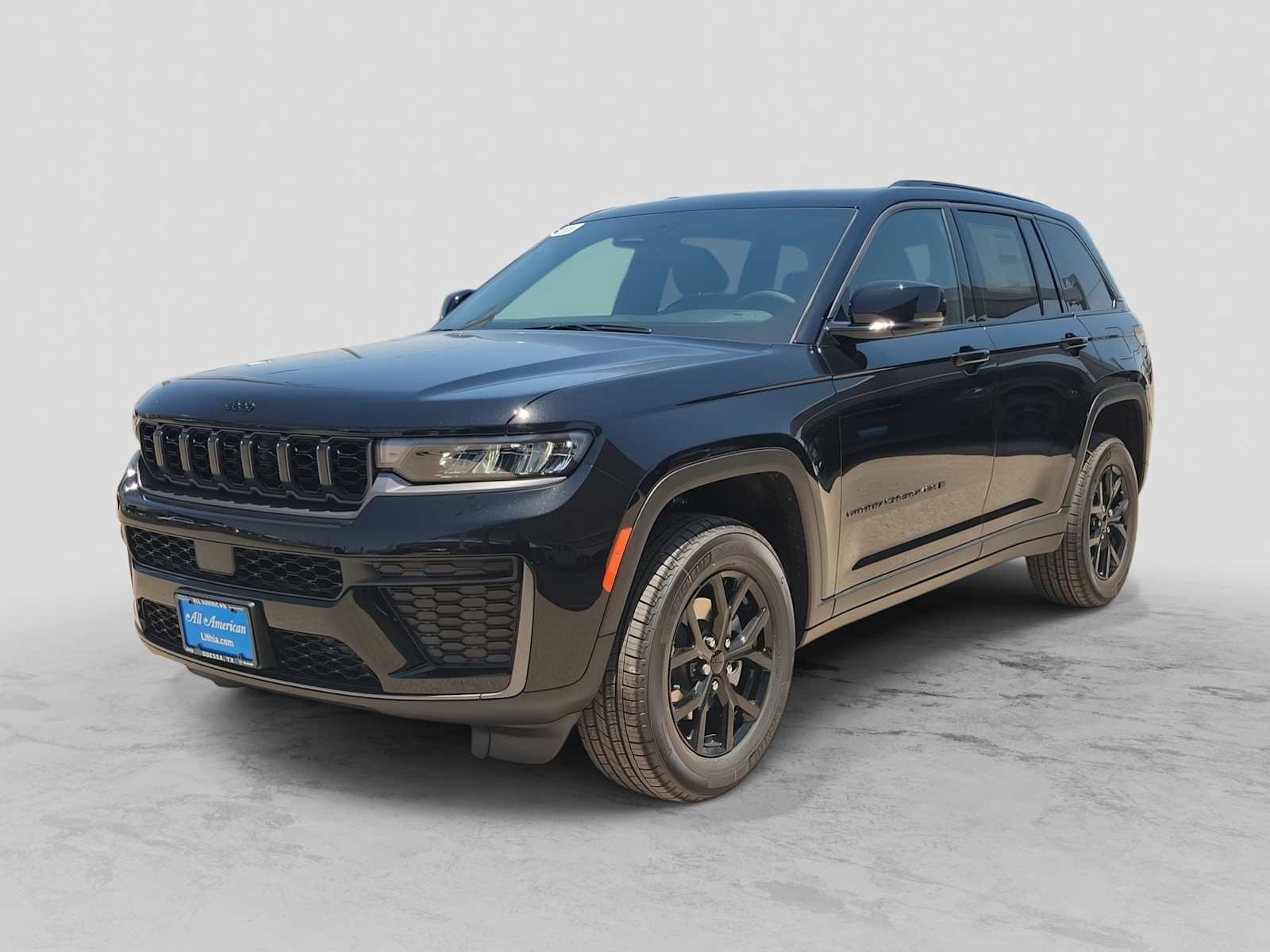 New 2026 Jeep Grand Cherokee LAREDO ALTITUDE 4X4
