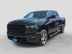 2027 Ram 1500 EXPRESS CREW CAB 4X2 5'7 BOX Pickup