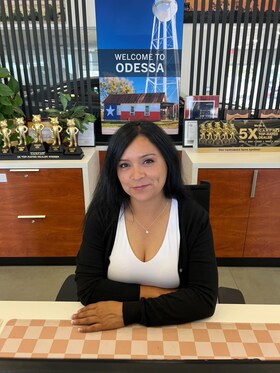 Staff member Bonnie Claxton from ID_cedacb