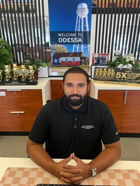 Staff member Damien Harmon from ID_cedacb
