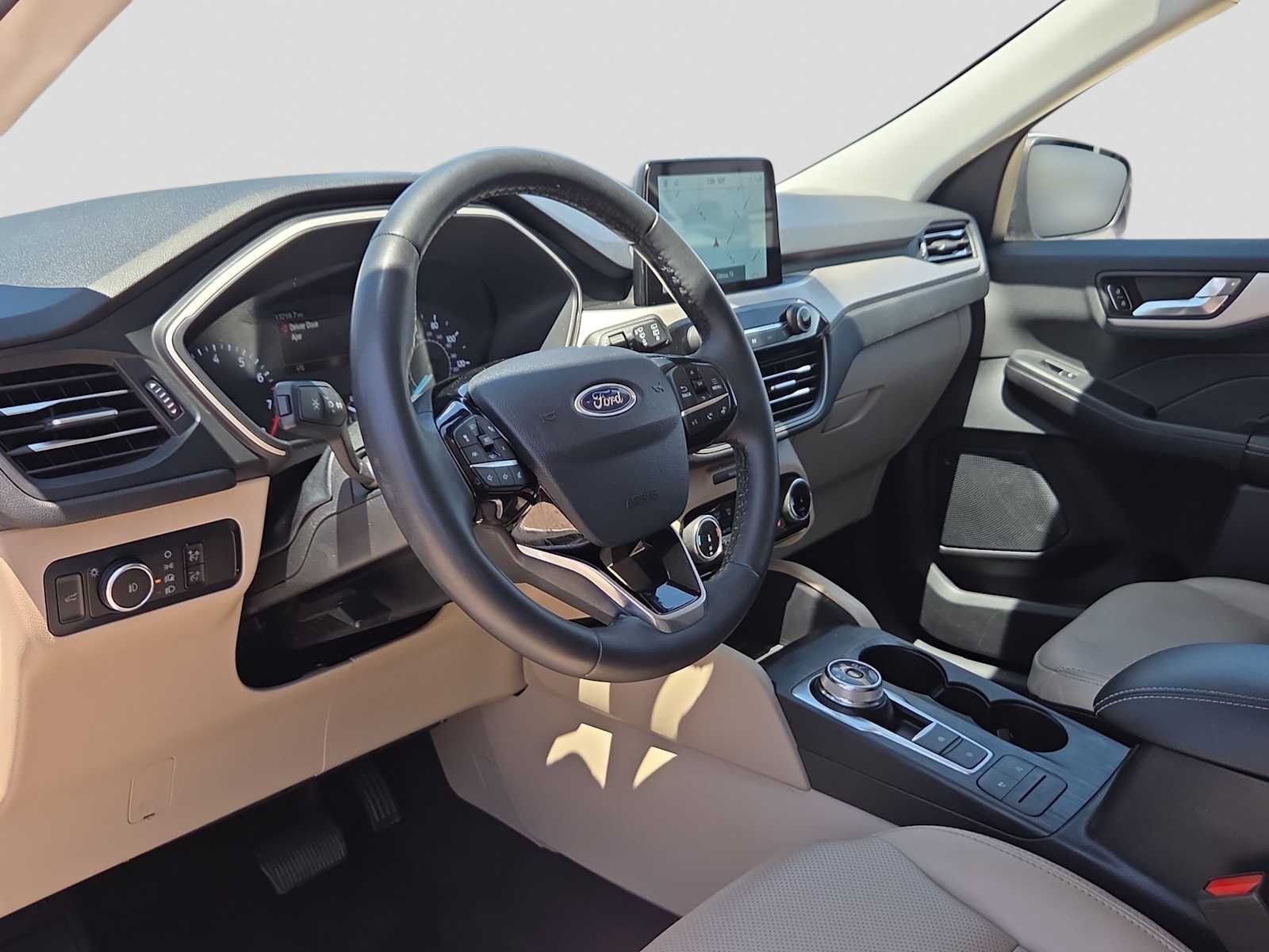 2022 Ford Escape SEL - Photo 10